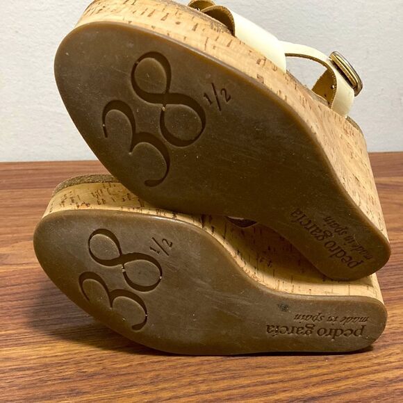 Pedro Garcia Sandal with Cork Wedge, Ankle Strap and Circle Ornaments. Size 38.5 - Picture 8 of 10